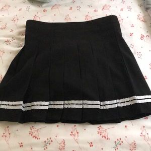Stripped skirt black